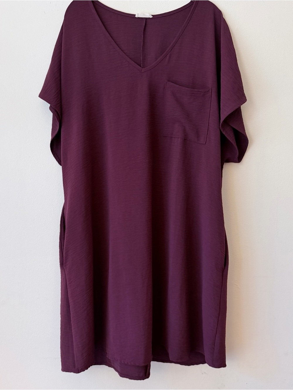 Relaxed V-Neck Tunic Dress in Deep Plum